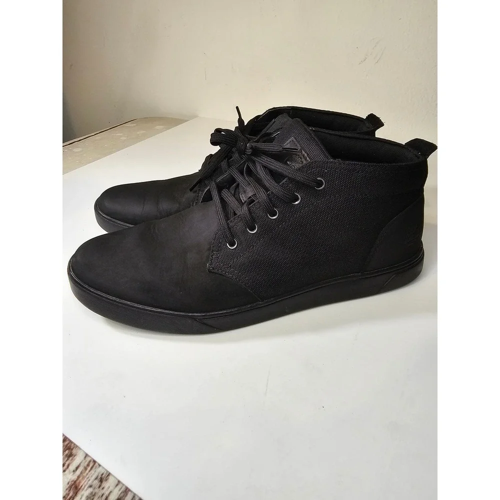 Timberland Groveton Chukka Mens Black Sneaker Boots